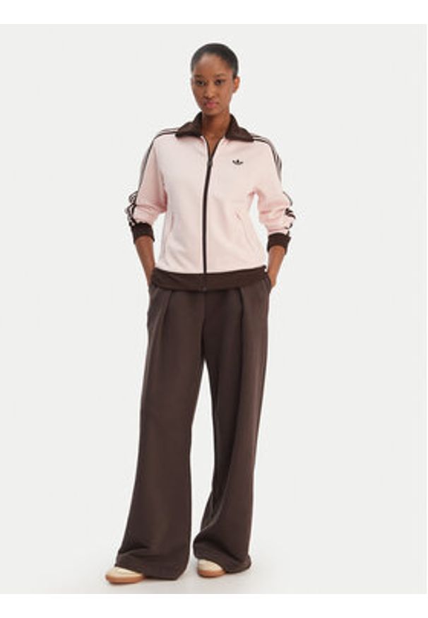 Adidas - adidas Bluza adicolor Classic KC6854 Różowy Regular Fit. Kolor: różowy. Materiał: bawełna