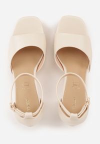 Renee - Beżowe Sandały VICES na Słupku i Grubej Podeszwie z Wkładką ze Skóry Naturalnej Adeia. Okazja: na urodziny, na ślub cywilny, na wesele, na imprezę. Zapięcie: pasek. Kolor: beżowy. Materiał: skóra. Sezon: lato. Obcas: na słupku. Styl: elegancki #8