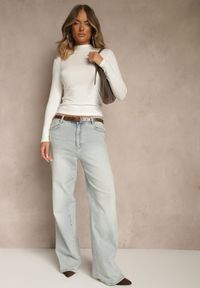 Renee - Biała Bluzka z Wiskozy z Półgolfem Forriva. Okazja: na co dzień. Kolor: biały. Materiał: wiskoza. Styl: wizytowy, casual, elegancki #7
