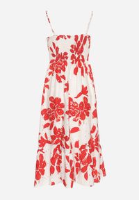 Born2be - Czerwona Ażurowa Sukienka z Bawełny o Rozkloszowanym Kroju na Ramiączkach Nitaria. Okazja: na spacer, na imprezę, na co dzień. Typ kołnierza: dekolt w kształcie V. Kolor: czerwony. Materiał: bawełna. Długość rękawa: na ramiączkach. Wzór: ażurowy. Sezon: lato. Styl: casual #3