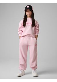 4f - 4F Bluza dresowa loose z kapturem dziewczęca - różowa 158/164 (12-14 lat). Okazja: na spacer, na uczelnię. Typ kołnierza: kaptur. Kolor: różowy. Materiał: dresówka. Wzór: haft. Sezon: lato #1
