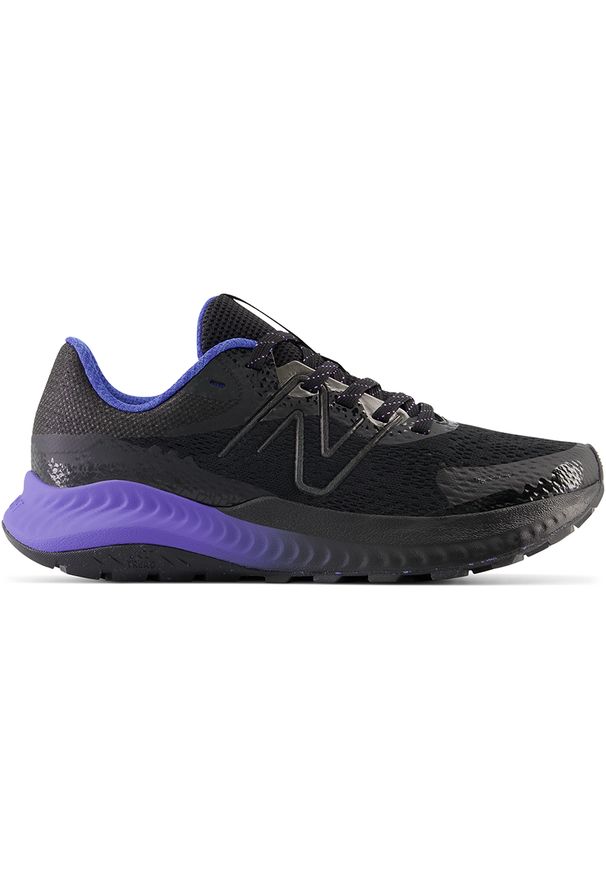 Buty damskie New Balance DynaSoft Nitrel v5 WTNTRTK5 – czarne. Kolor: czarny. Materiał: materiał, syntetyk. Szerokość cholewki: normalna. Sport: bieganie, fitness