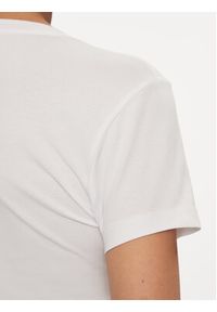Guess T-Shirt Logo W4GI29 J1314 Biały Slim Fit. Kolor: biały. Materiał: bawełna #4