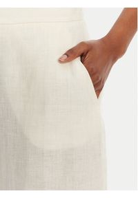 Marella Kuloty Silvana 2515131022 Écru Regular Fit. Materiał: len