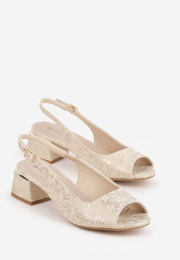 Born2be - Beżowo-Złote Sandały na Niskim Słupku z Odkrytym Noskiem i Skórzaną Wkładką Selestalise. Okazja: na spotkanie biznesowe, do pracy. Zapięcie: klamry. Kolor: beżowy. Materiał: skóra. Obcas: na słupku. Styl: biznesowy