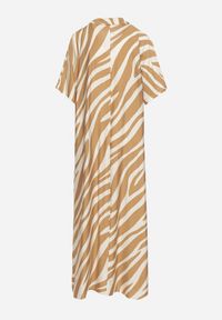 Born2be - Beżowa Rozkloszowana Sukienka Zapinana na Guziki z Rękawami Typu Nietoperz Rodmala. Okazja: na co dzień. Kolor: beżowy. Materiał: materiał. Wzór: motyw zwierzęcy, aplikacja, paski. Sezon: lato. Styl: casual #3