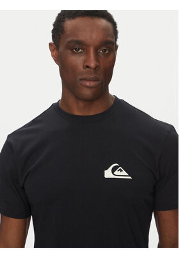 Quiksilver T-Shirt EQYZT08042 Czarny Regular Fit. Kolor: czarny. Materiał: bawełna