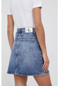 Calvin Klein Jeans spódnica jeansowa mini prosta. Okazja: na co dzień. Stan: podwyższony. Kolor: niebieski. Materiał: włókno, denim, materiał. Styl: casual #4