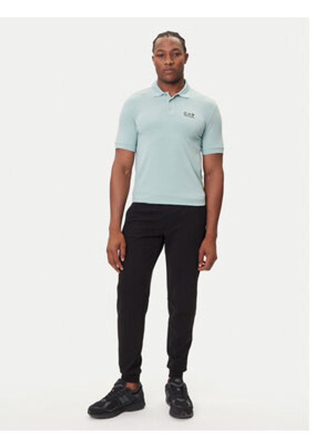 EA7 Emporio Armani Polo 8NPF14 PJVQZ U9066 Niebieski Regular Fit. Typ kołnierza: polo. Kolor: niebieski. Materiał: bawełna