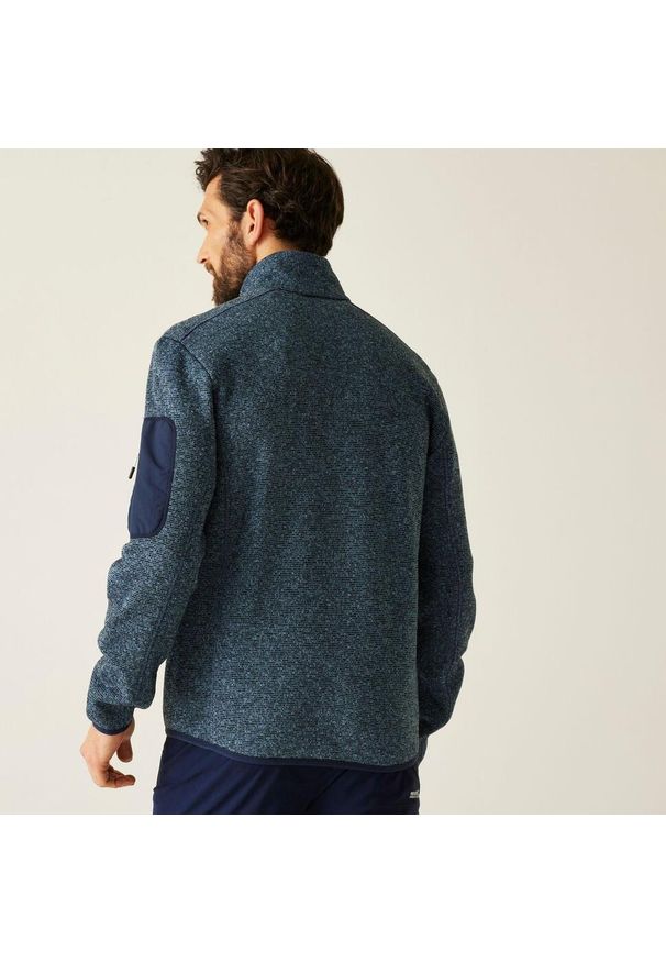 Regatta - Polar męski rozsuwany Newhill. Kolor: niebieski, szary, wielokolorowy. Materiał: polar. Wzór: melanż. Sport: turystyka piesza