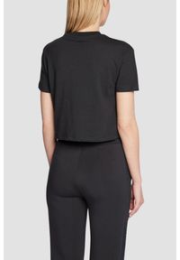 Guess - GUESS Czarny bawełniany t-shirt damski Adele Crop, Rozmiar S. Okazja: na co dzień. Kolor: czarny. Materiał: bawełna. Długość: krótkie. Styl: casual #4
