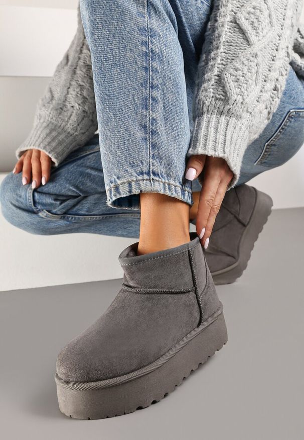 Born2be - Szare Krótkie Śniegowce na Platformie Lysindra. Kolor: szary. Materiał: jeans, futro, wełna, zamsz. Sezon: zima. Obcas: na platformie. Styl: elegancki, klasyczny