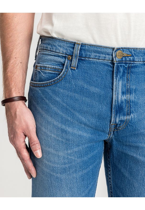 Lee - LEE MĘSKIE SPODNIE RIDER INDIGO VINTAGE 112346321 L701015994. Okazja: na co dzień. Styl: vintage