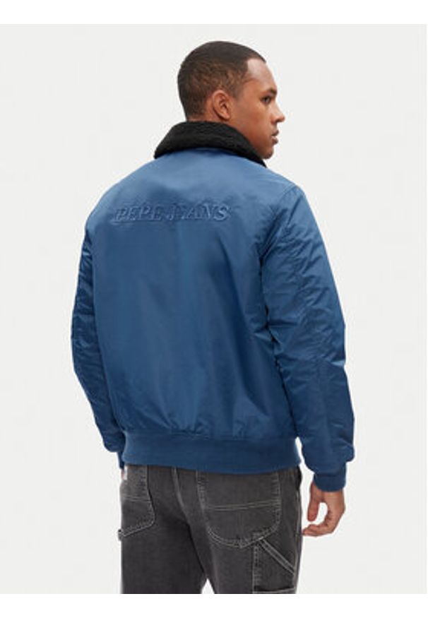 Pepe Jeans Kurtka bomber Melvin PM403060 Niebieski Regular Fit. Kolor: niebieski. Materiał: syntetyk