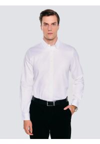 Big-Star - Koszula męska bawełniana biała Guberno 101. Okazja: na co dzień, na spotkanie biznesowe. Kolor: biały. Materiał: bawełna. Wzór: haft, jodełka, ze splotem. Styl: casual, elegancki, biznesowy #1