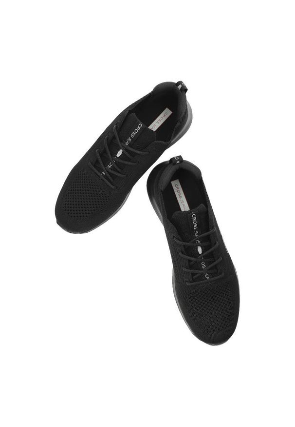 Czarne Sneakersy Cross Jeans Wygodne Buty Męskie. Okazja: na co dzień. Kolor: czarny. Materiał: materiał. Szerokość cholewki: normalna. Wzór: aplikacja