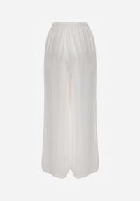 Renee - Białe Spodnie Wide Leg High Waist z Wiskozy Terilinae. Okazja: na co dzień. Stan: podwyższony. Kolor: biały. Materiał: wiskoza. Wzór: haft. Styl: casual #4