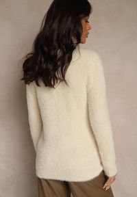 Renee - Jasnobeżowy Golf Wełniany Kedrindas. Typ kołnierza: golf. Kolor: beżowy. Materiał: wełna. Długość rękawa: długi rękaw. Długość: długie #2