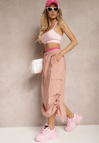 Renee - Różowa Spódnica ze Ściąganym Dołem ze Stoperami i Kieszeniami Lariena. Kolor: różowy. Materiał: tkanina
