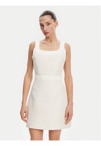 Guess Sukienka codzienna W5GK77 WH610 Écru Slim Fit. Okazja: na co dzień. Materiał: syntetyk, bawełna. Typ sukienki: proste. Styl: casual