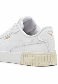 Puma - Damskie sneakersy Carina 2.0 PUMA White Gold Alpine Snow. Kolor: biały, żółty, wielokolorowy. Sport: turystyka piesza