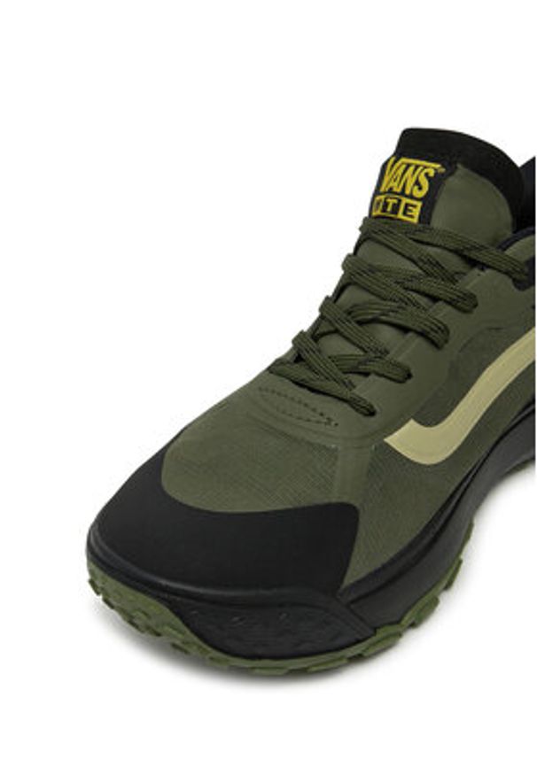 Vans Sneakersy VN000CVUOLV1 Zielony. Kolor: zielony. Materiał: materiał