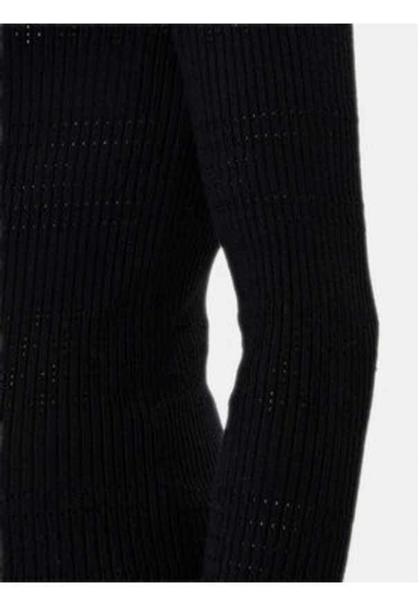 TwinSet - TWINSET Sweter 252TP3241 Czarny Slim Fit. Kolor: czarny. Materiał: wiskoza