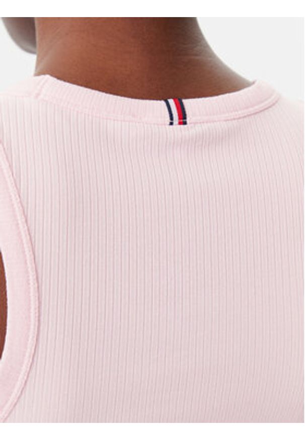 TOMMY HILFIGER - Tommy Hilfiger Top WW0WW38635 Różowy Slim Fit. Kolor: różowy. Materiał: wiskoza