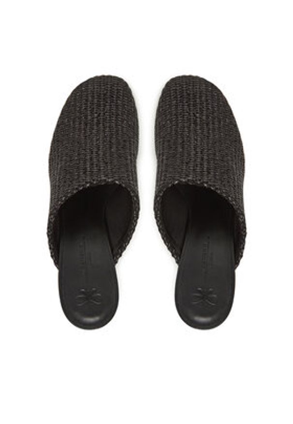 Weekend Max Mara Klapki 2515521015600 Czarny. Kolor: czarny. Materiał: materiał