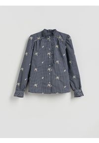 Reserved - Koszula z haftem - granatowy. Kolor: niebieski. Materiał: dzianina, bawełna. Wzór: haft #1