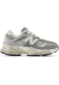 Buty dziecięce New Balance PC9060EM – szare. Okazja: na uczelnię, na co dzień. Kolor: szary. Materiał: guma, materiał, syntetyk. Szerokość cholewki: normalna. Sport: turystyka piesza