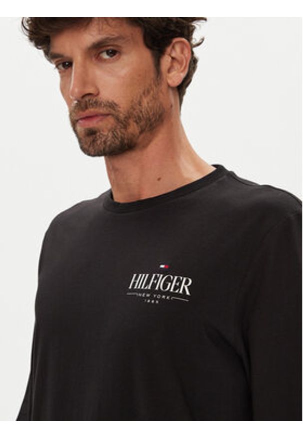 TOMMY HILFIGER - Tommy Hilfiger Longsleeve Stack MW0MW41293 Czarny Regular Fit. Kolor: czarny. Materiał: bawełna. Długość rękawa: długi rękaw