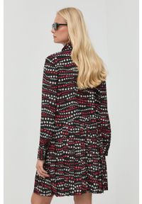 Red Valentino sukienka kolor czarny mini rozkloszowana. Kolor: czarny. Materiał: tkanina. Długość rękawa: długi rękaw. Typ sukienki: rozkloszowane. Długość: mini #2