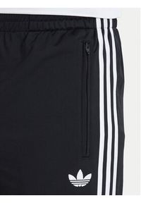 Adidas - adidas Szorty sportowe Firebird KE1379 Czarny Regular Fit. Kolor: czarny. Materiał: syntetyk. Styl: sportowy #2