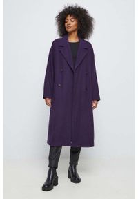 medicine - Medicine płaszcz z domieszką wełny damski kolor fioletowy przejściowy oversize. Kolor: fioletowy. Materiał: wełna. Wzór: gładki. Styl: klasyczny #1
