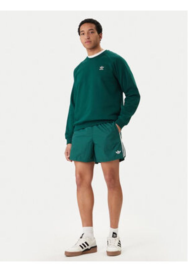 Adidas - adidas Szorty sportowe Sprinter KE3569 Zielony Regular Fit. Kolor: zielony. Materiał: syntetyk. Styl: sportowy