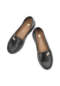 Czarne Półbuty Armodo Modne Obuwie Damskie Ze Skóry Naturalnej. Okazja: na co dzień. Zapięcie: klamry. Kolor: czarny. Materiał: skóra. Szerokość cholewki: normalna. Styl: casual, elegancki #4