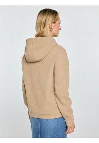 Big-Star - Bluza damska rozpinana z kapturem beżowa Grala 801. Okazja: na co dzień. Typ kołnierza: kaptur. Kolor: beżowy. Materiał: dzianina, żakard. Wzór: aplikacja, ze splotem. Styl: casual, elegancki #4