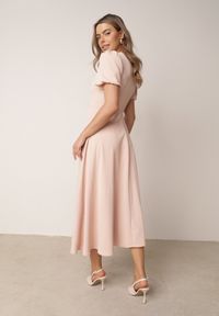 Born2be - Różowa Elegancka Sukienka VICES o Rozkloszowanym Kroju z Krótkim Rękawem Aezith. Okazja: na komunię, na wesele, na ślub cywilny. Kolor: różowy. Długość rękawa: krótki rękaw. Typ sukienki: proste, rozkloszowane. Styl: elegancki #6