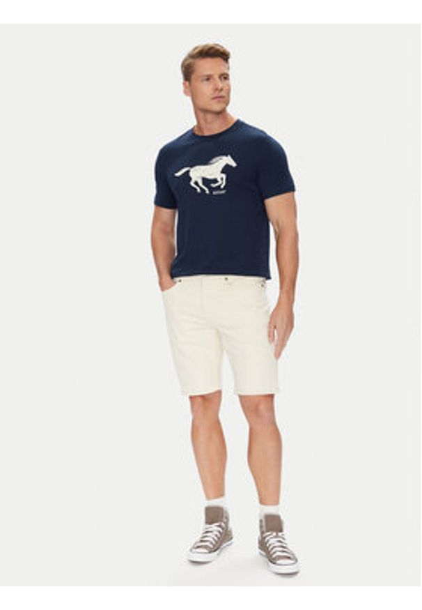 Mustang T-Shirt Austin 1016483 Granatowy Regular Fit. Kolor: niebieski. Materiał: bawełna