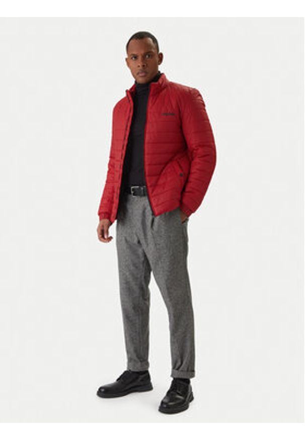 Hugo - HUGO Kurtka przejściowa Benti2221 50468719 Czerwony Regular Fit. Kolor: czerwony. Materiał: syntetyk