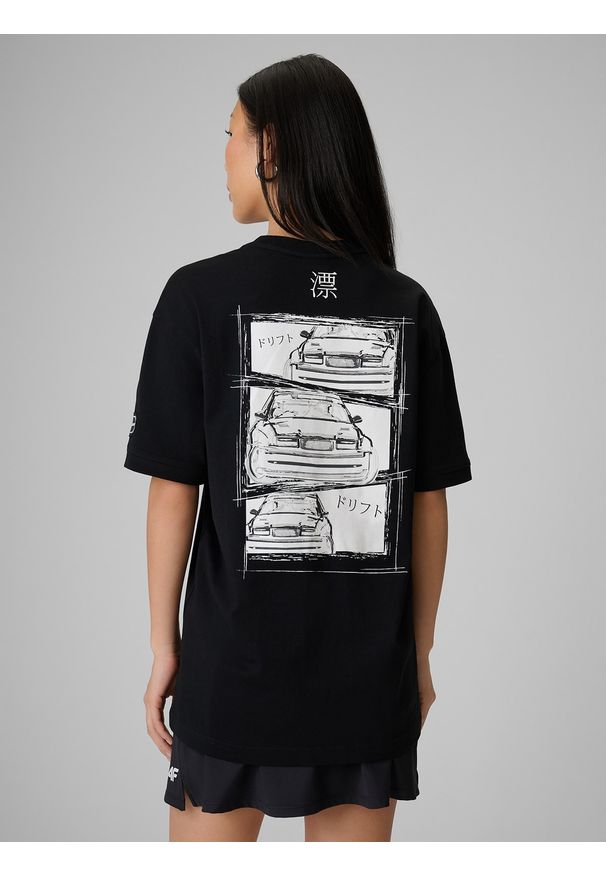 4f - 4F T-shirt loose z nadrukiem uniseks 4F x Drift Masters - czarny XS. Okazja: na co dzień. Kolor: czarny. Materiał: bawełna, dzianina. Wzór: nadruk. Styl: street, casual, sportowy, klasyczny