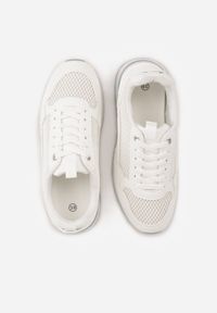 Born2be - Białe Sneakersy z Siateczką i Antypoślizgową Podeszwą Katala. Okazja: na spacer, na co dzień. Kolor: biały. Materiał: jeans. Sport: turystyka piesza #4