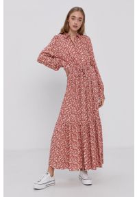 Y.A.S Sukienka kolor różowy midi rozkloszowana. Kolor: różowy. Materiał: tkanina, materiał, wiskoza. Długość rękawa: długi rękaw. Typ sukienki: rozkloszowane. Długość: midi #3