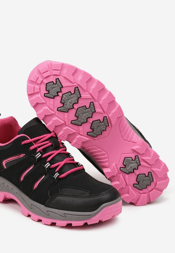 Born2be - Czarne Sznurowane Buty Sportowe Sneakersy Trekkingowe z Paskami Cleirae. Nosek buta: okrągły. Zapięcie: pasek. Kolor: czarny. Materiał: materiał. Obcas: na obcasie. Wysokość obcasa: niski