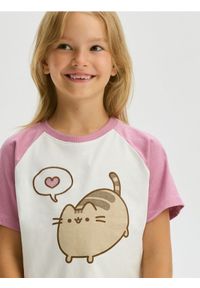 Reserved - Bawełniany t-shirt Pusheen - wielobarwny. Materiał: bawełna