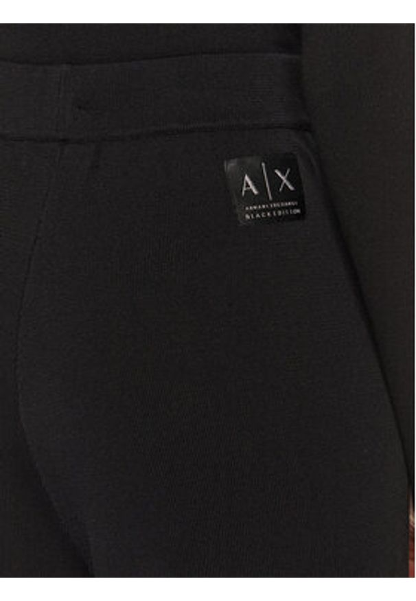 Armani Exchange Spodnie dzianinowe XW000050 AF10352 UC001 Czarny Regular Fit. Kolor: czarny. Materiał: syntetyk