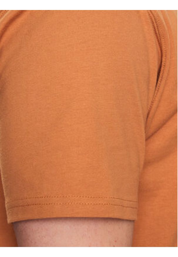 New Balance T-Shirt Athletics Nature State MT23567 Pomarańczowy Relaxed Fit. Kolor: pomarańczowy. Materiał: bawełna