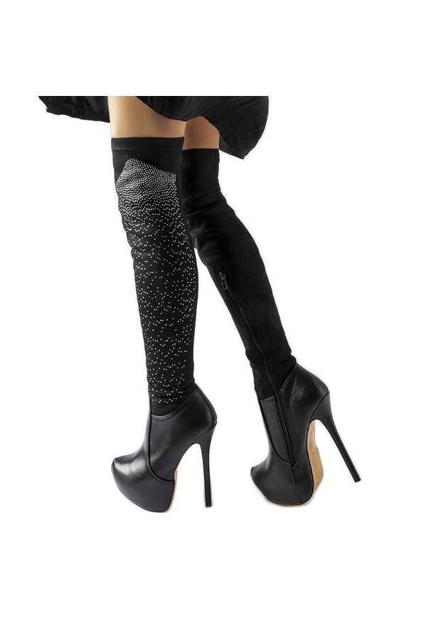 Inna Czarne kozaki na szpilce Zaccaria. Zapięcie: zamek. Kolor: czarny. Wzór: aplikacja. Sezon: zima. Obcas: na szpilce