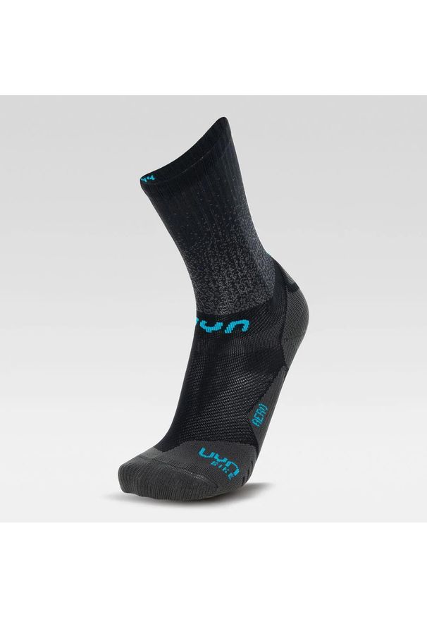 UYN - Skarpety rowerowe MAN CYCLING AERO SOCKS r.42-44. Kolor: czarny. Sport: kolarstwo